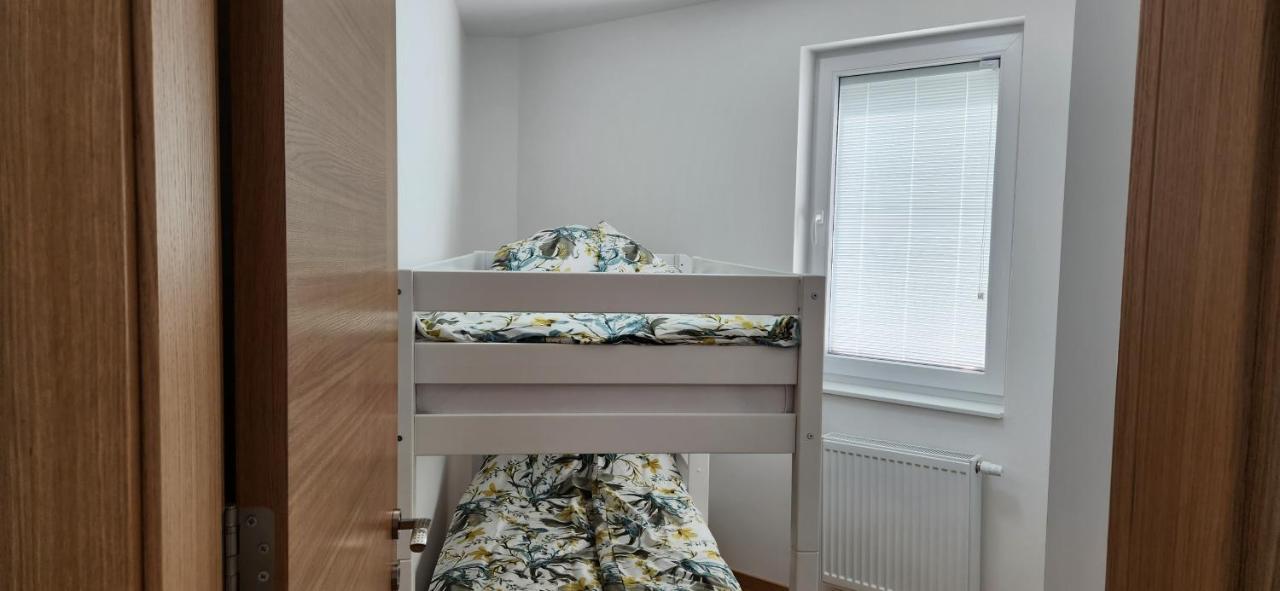 Brand New Two Bedroom And One Living Room Apartment In A Great Location! Sarajevo Exterior photo